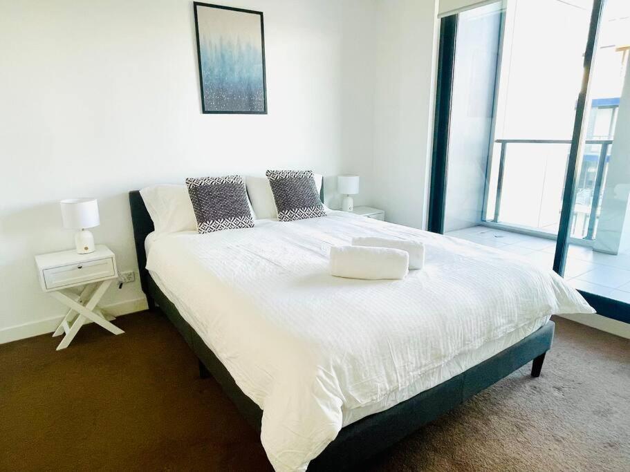 Stunning Waterfront 3 Bedroom With Pool, Bbq Apartment Sydney